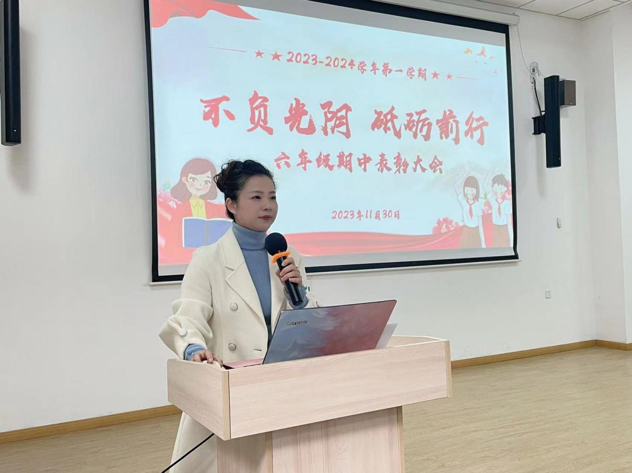 新建 DOCX 文档_html_m3d4d525.jpg
