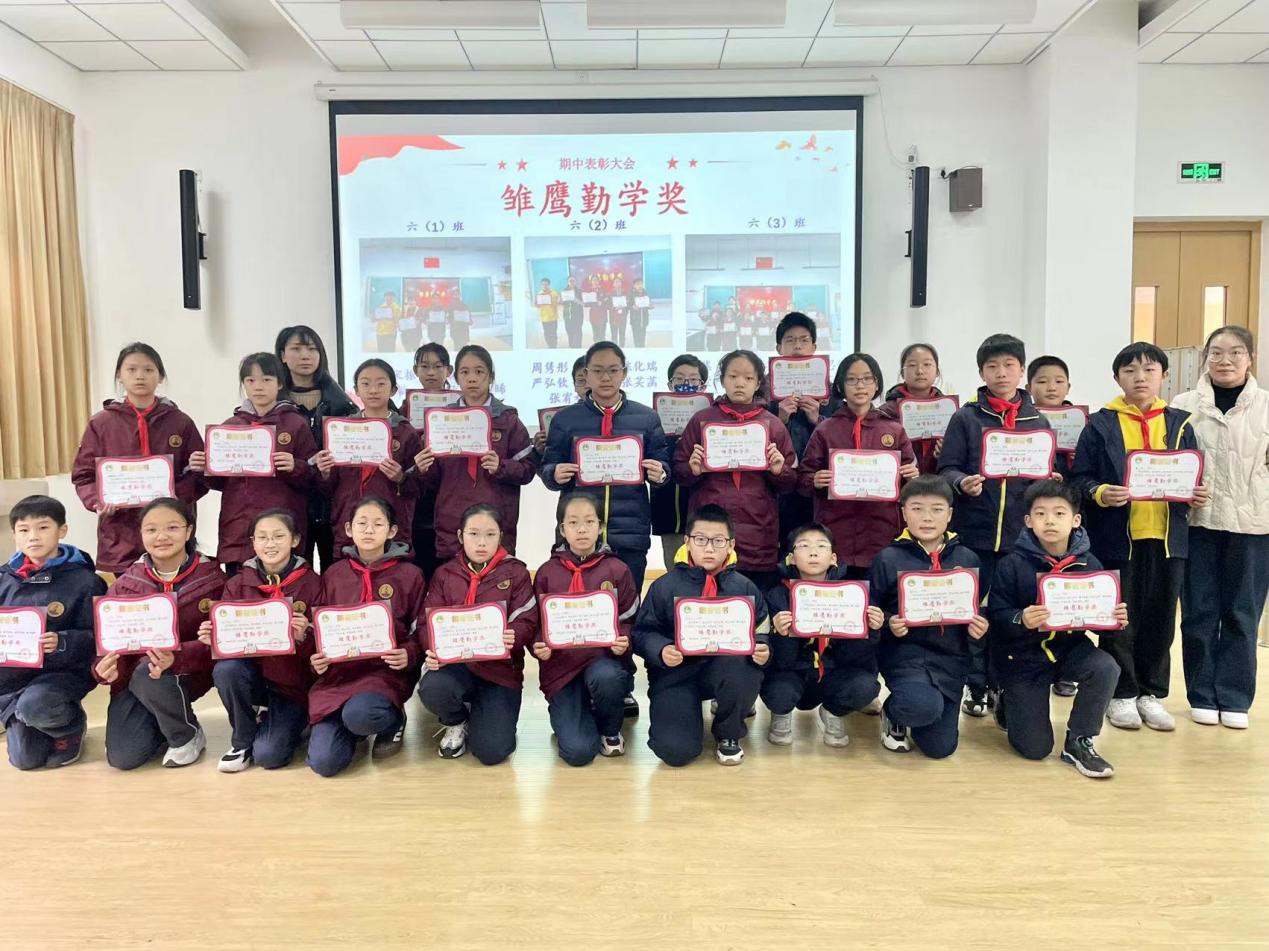 新建 DOCX 文档_html_m530352db.jpg