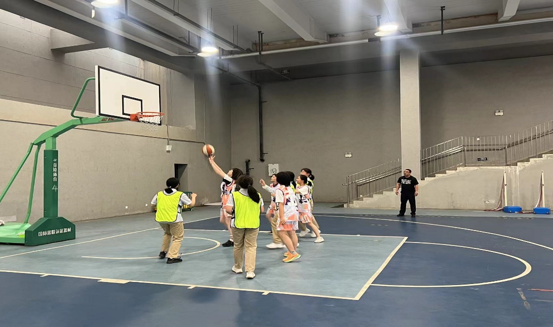 八（4）新闻稿7_html_3694bdb8.jpg
