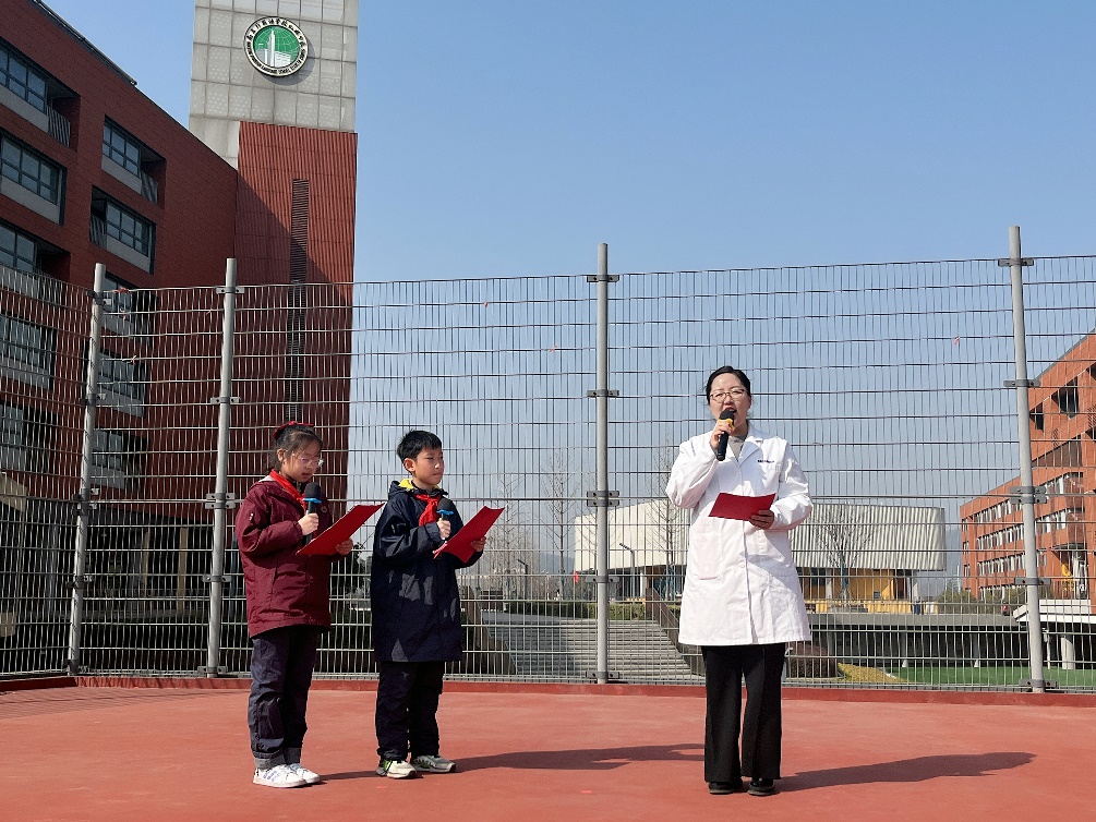 升旗新闻稿_html_m727c6927.jpg