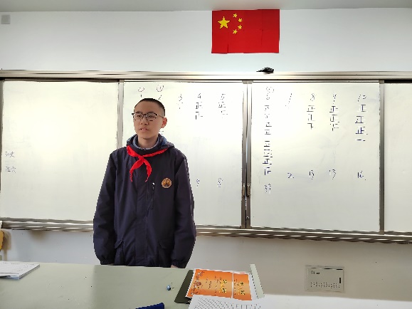 3.22二班_html_5742b48b.jpg