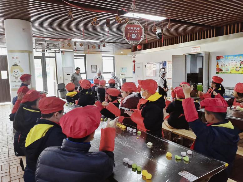 2_【德育】劳动体验周，收获成长与快乐(1)_html_6f8a4d83.jpg