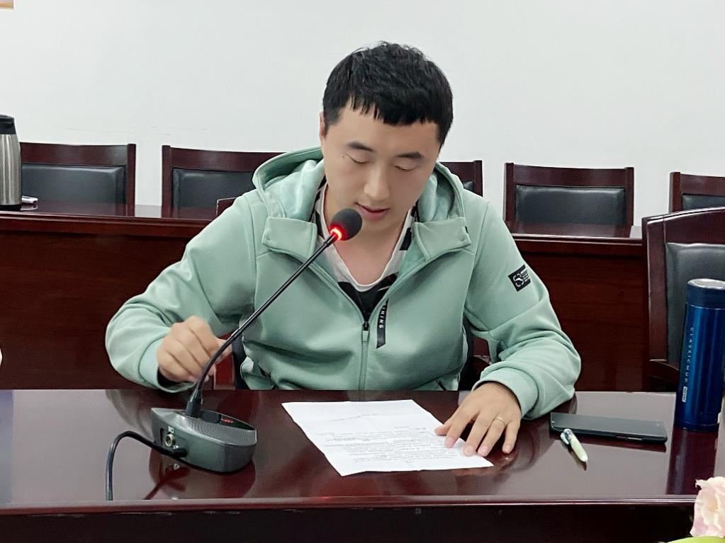 综合学科阶段总结会_html_m6bed0334.jpg
