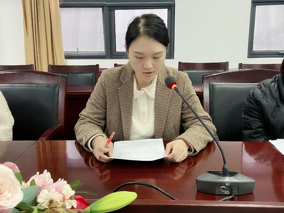 综合学科阶段总结会_html_m680449b9.jpg
