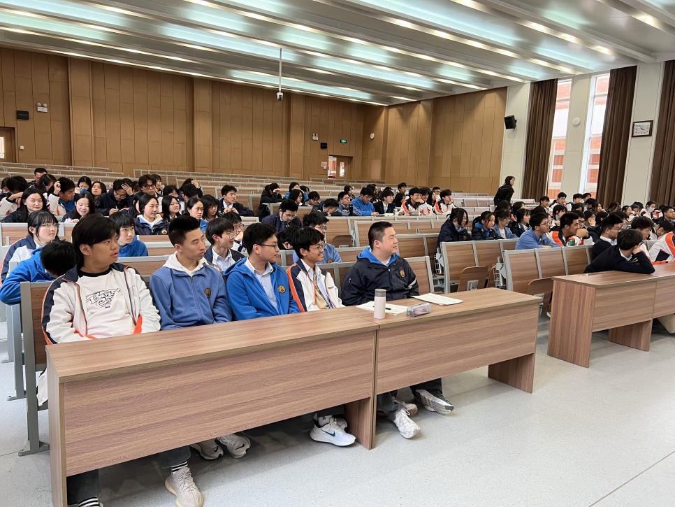 高二下期中学生大会_html_m6fbbbbb8.jpg