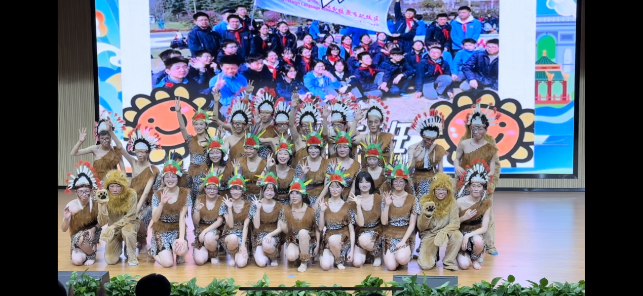 【八3】青春有梦想 活力与担当_html_37453c0b.png