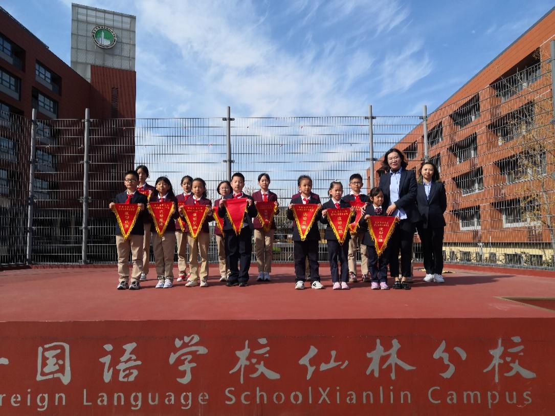 四一班升旗仪式_html_md9694ac.jpg
