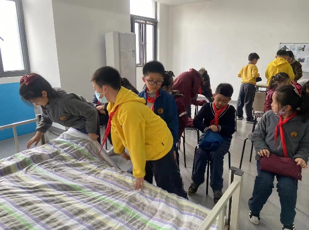 1_升旗推文_html_2efe630d.jpg
