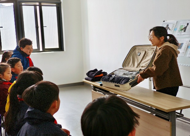 1_升旗推文_html_m695c44ea.jpg