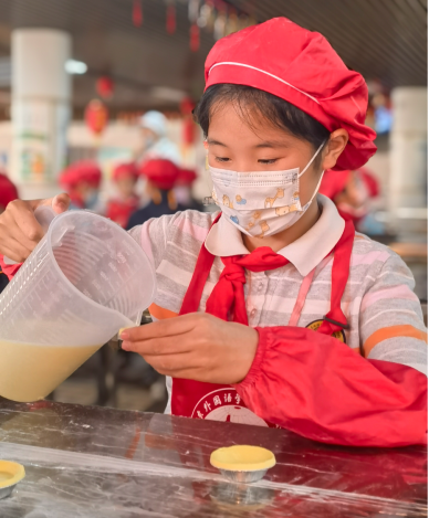 敬食养德，劳动润心——五（2）班劳动实践周活动_html_m7766516d.png