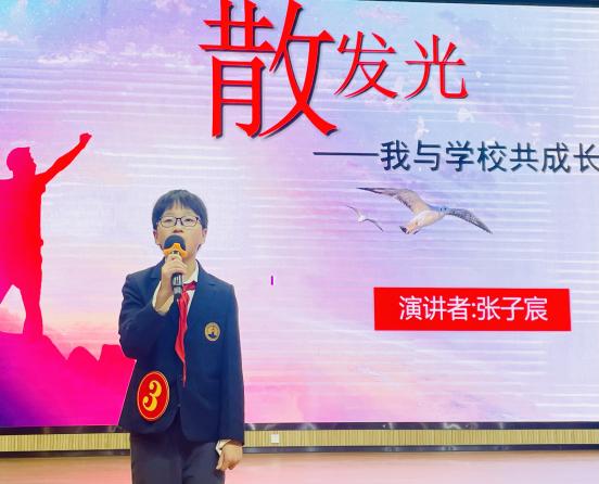 南外仙林分校燕子矶校区第五届演讲节新闻报道(1)_html_6748018d.jpg