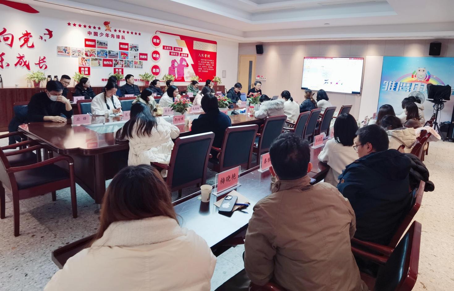 2独行快    众行远   合力成_html_3b9e48e2.jpg