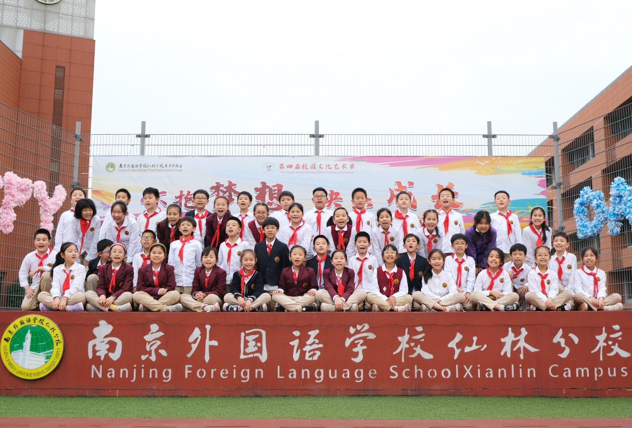 三5班校园报道“心有阳光，幸福成长”_html_40c4c665.jpg