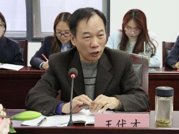 六年级视导推送稿最终稿_html_m75ba3555.jpg