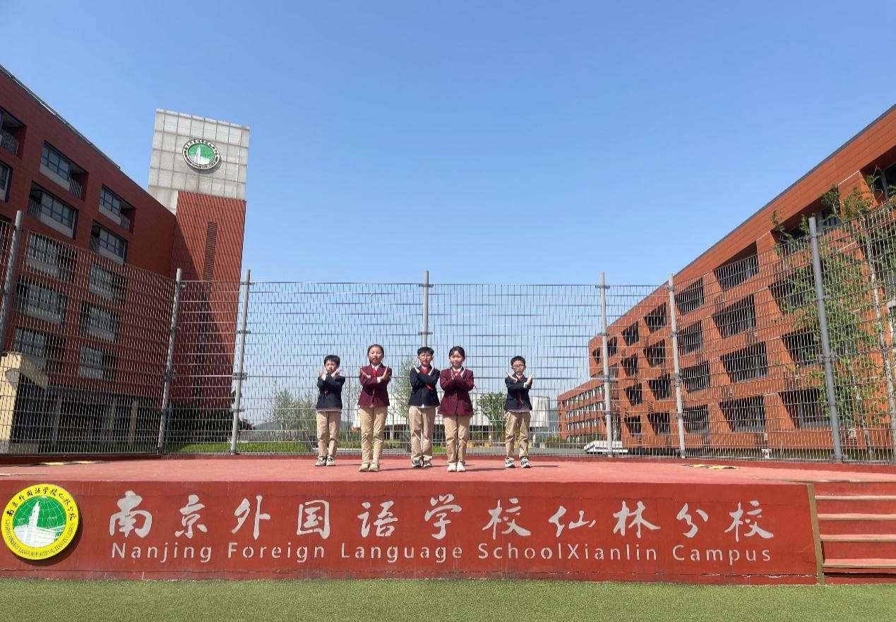 4.17升旗稿_html_4b515f48.jpg