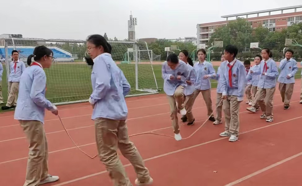 集体活动.jpg