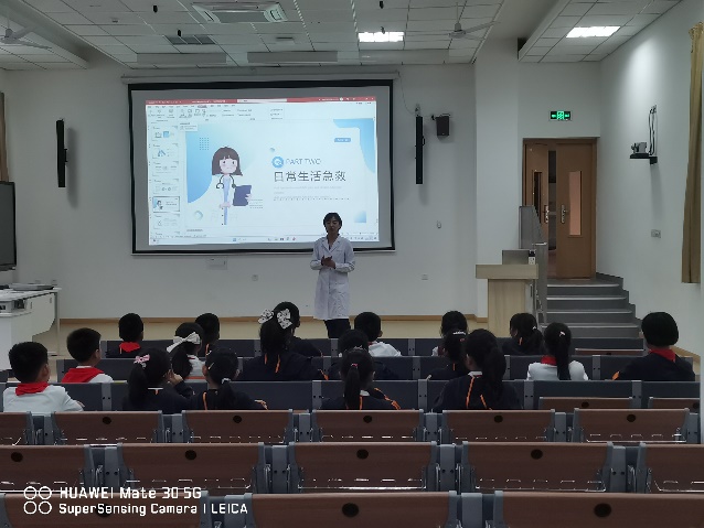2023.5.10红十字小队训练系列2新闻稿_html_2d4c6a6e.jpg