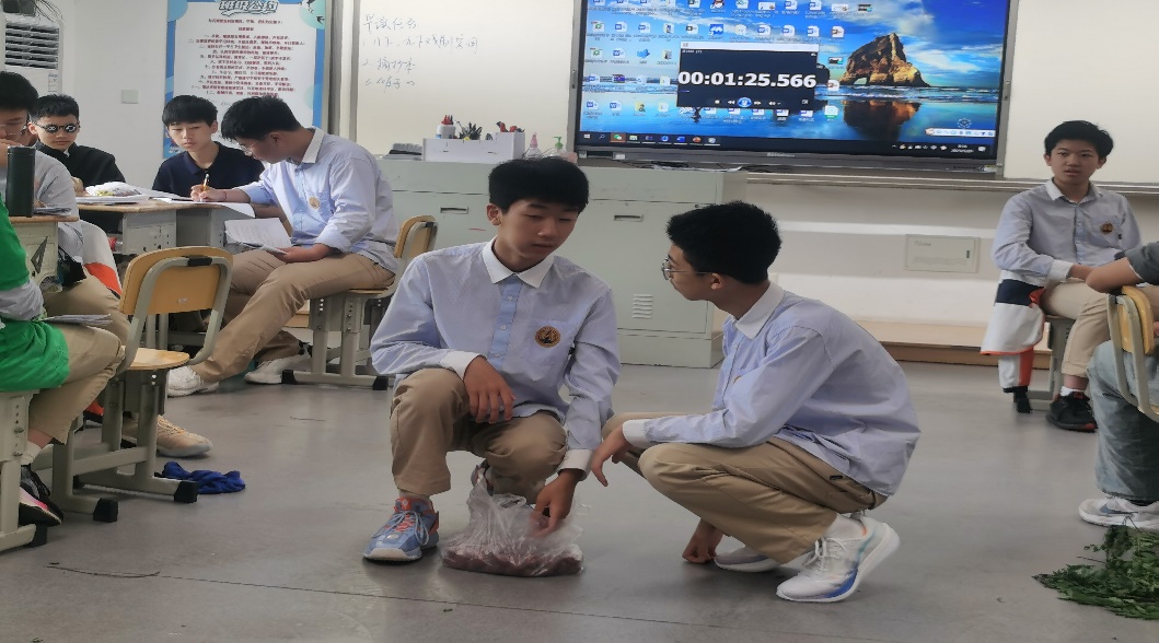 八（4）新闻稿9_html_m510387dc.jpg