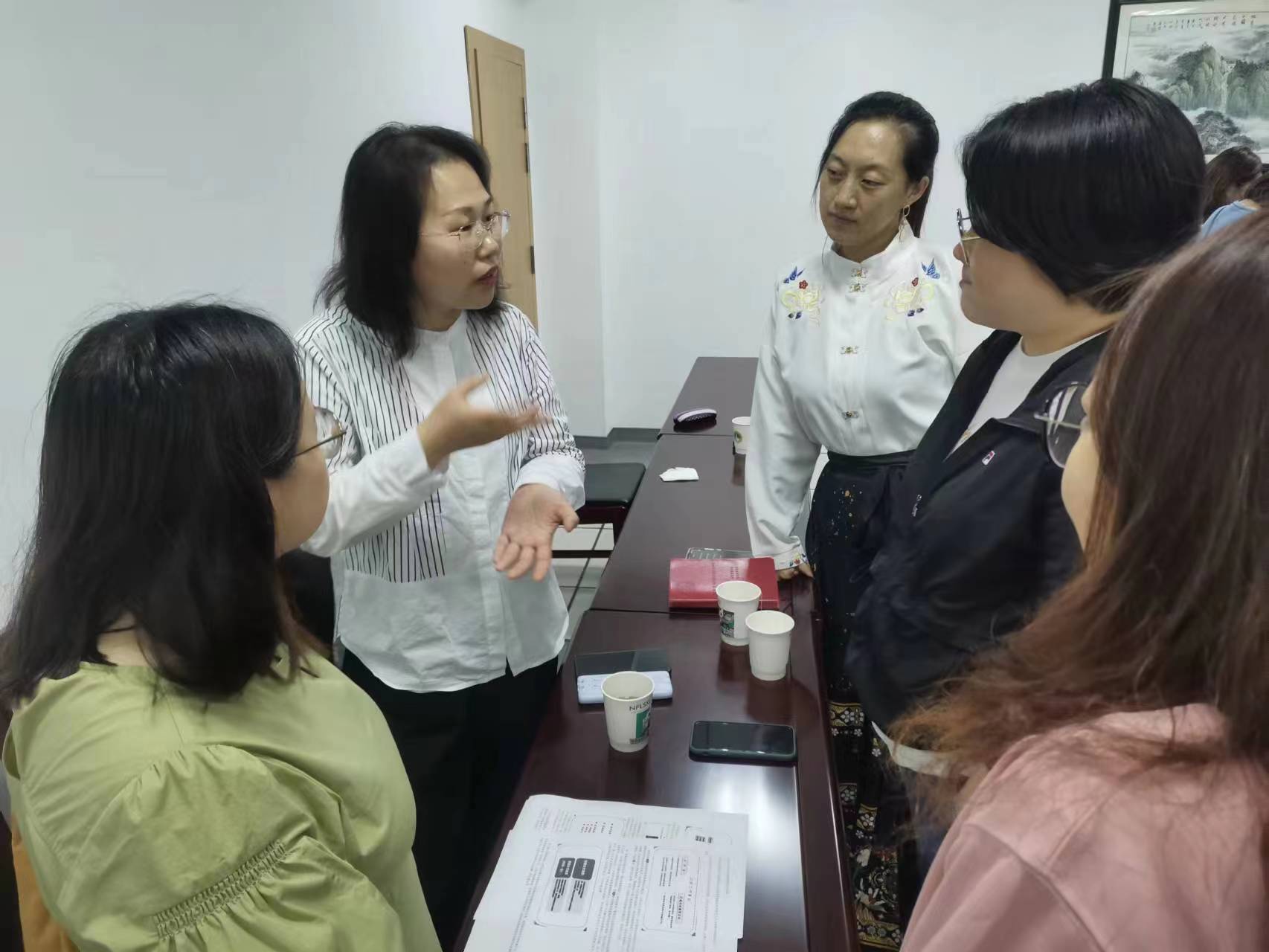 家校携手 齐心向未来_html_m15de0599.jpg