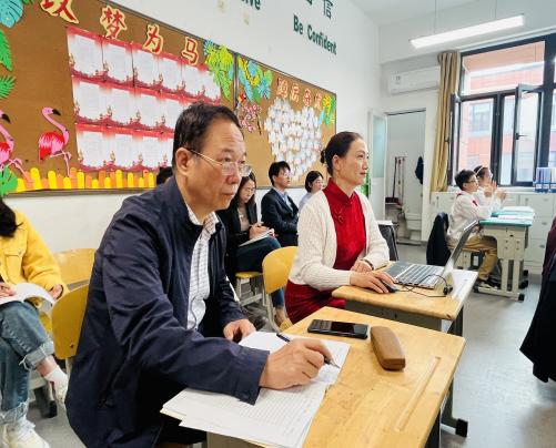 踔厉奋进行致远_html_432d9c5b.jpg