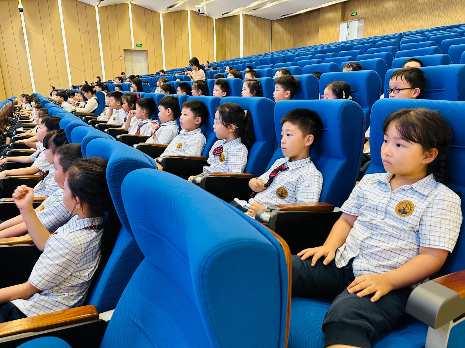 图4.jpg
