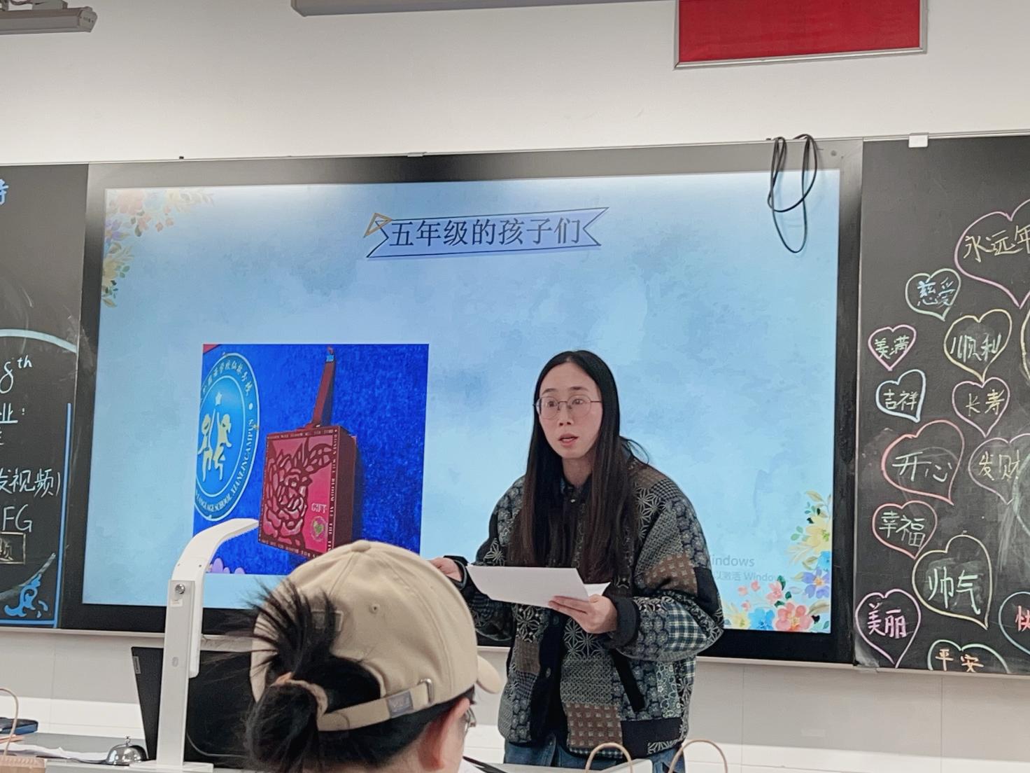 五（12）班家长会报道_html_367acf1b.jpg