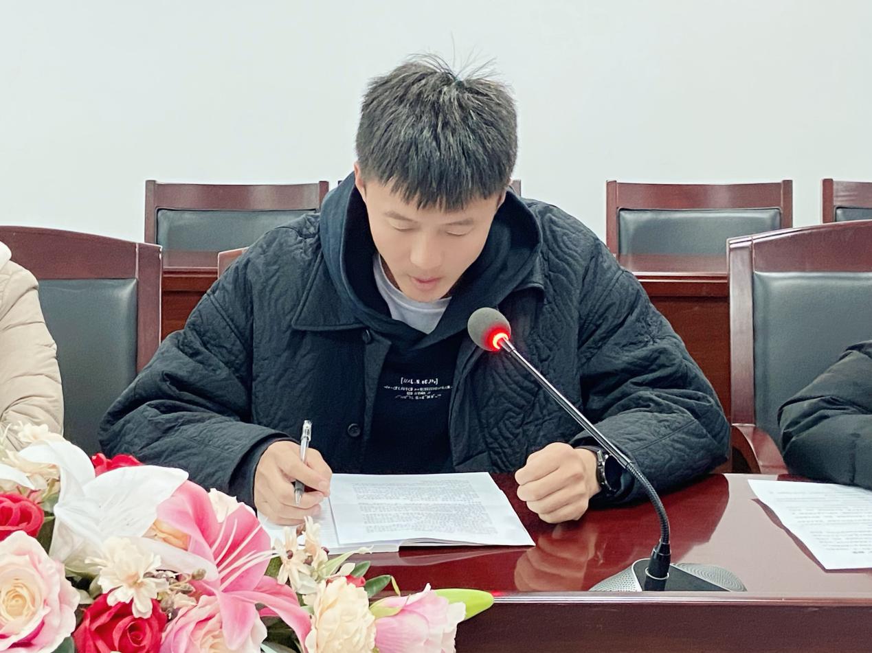 2023-2024学年第一学期综合学科期中总结会_html_3d8b264f.jpg