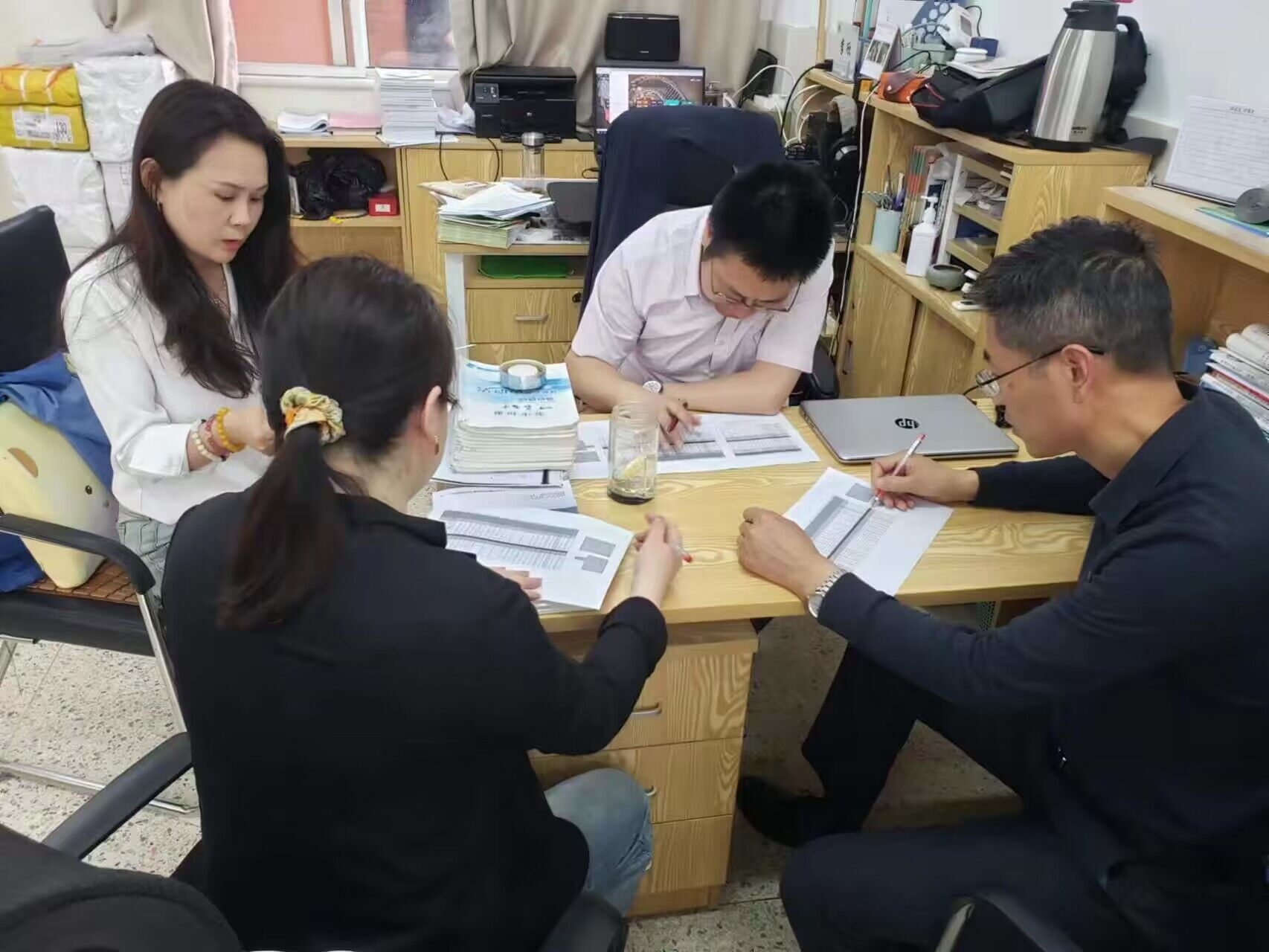 高二下期中分析会_html_35528bfa.jpg